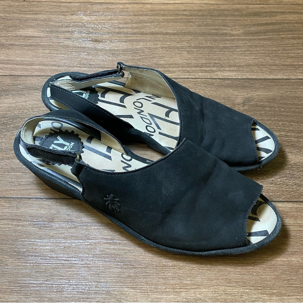 Black FLY LONDON leather Wedge Sandals size 9.5